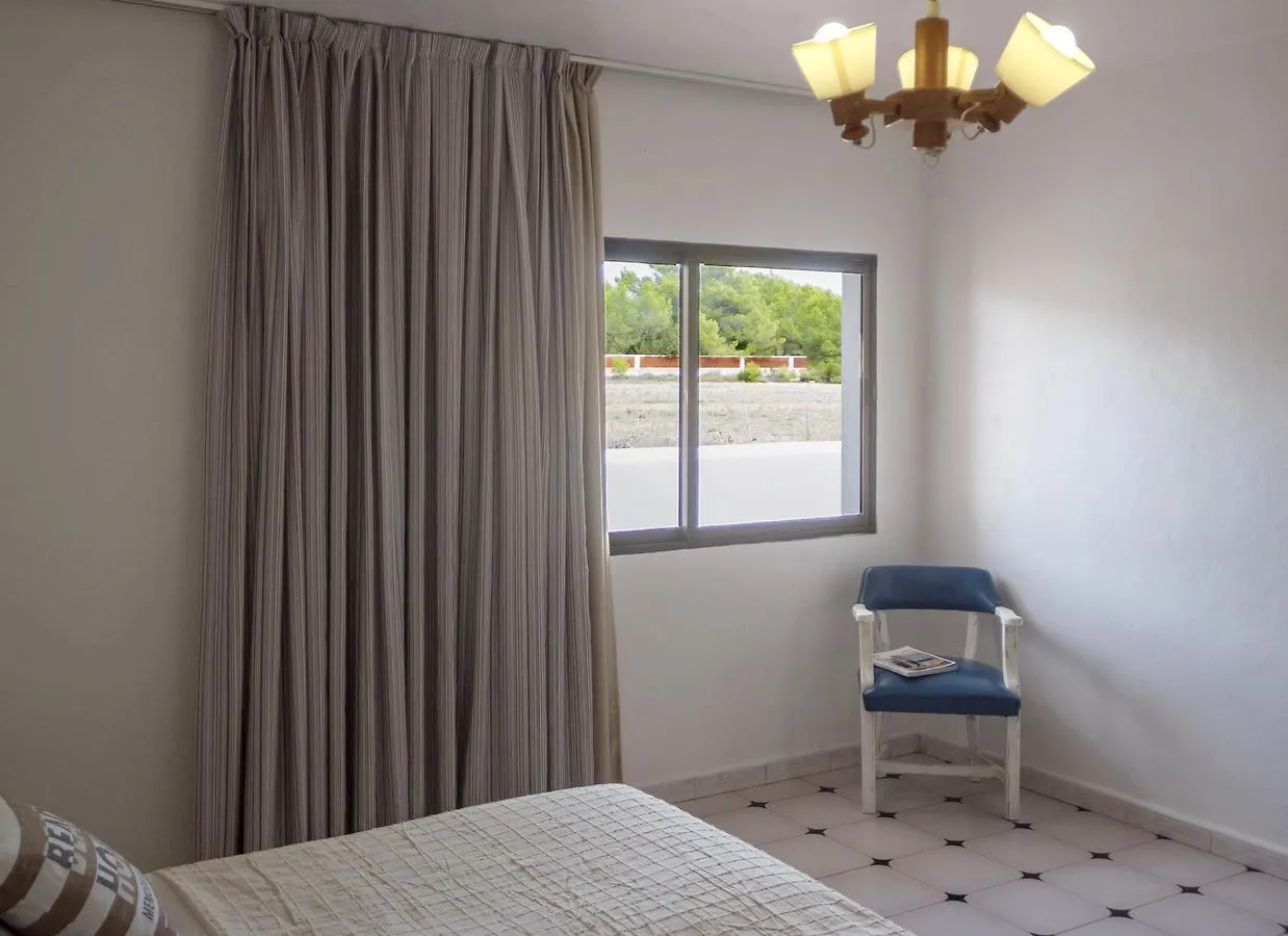 Apartamentos Barbarroja - Formentera Break 米乔尔海滩 0*,